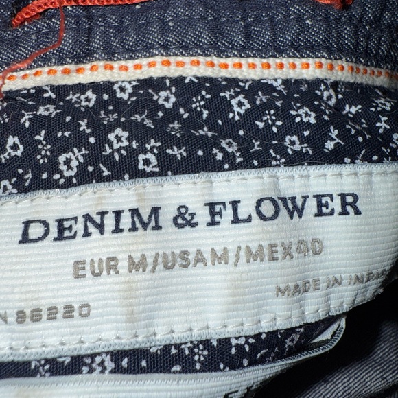 Denim & Flower Slim Fit Printed Cotton Full Sleeve Casual Shirts - Picture 5 of 11